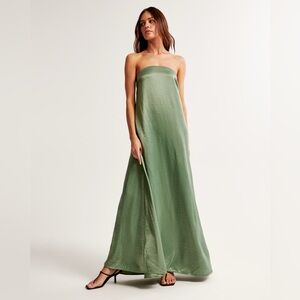 Abercrombie & Fitch Strapless Trapeze Maxi Dress